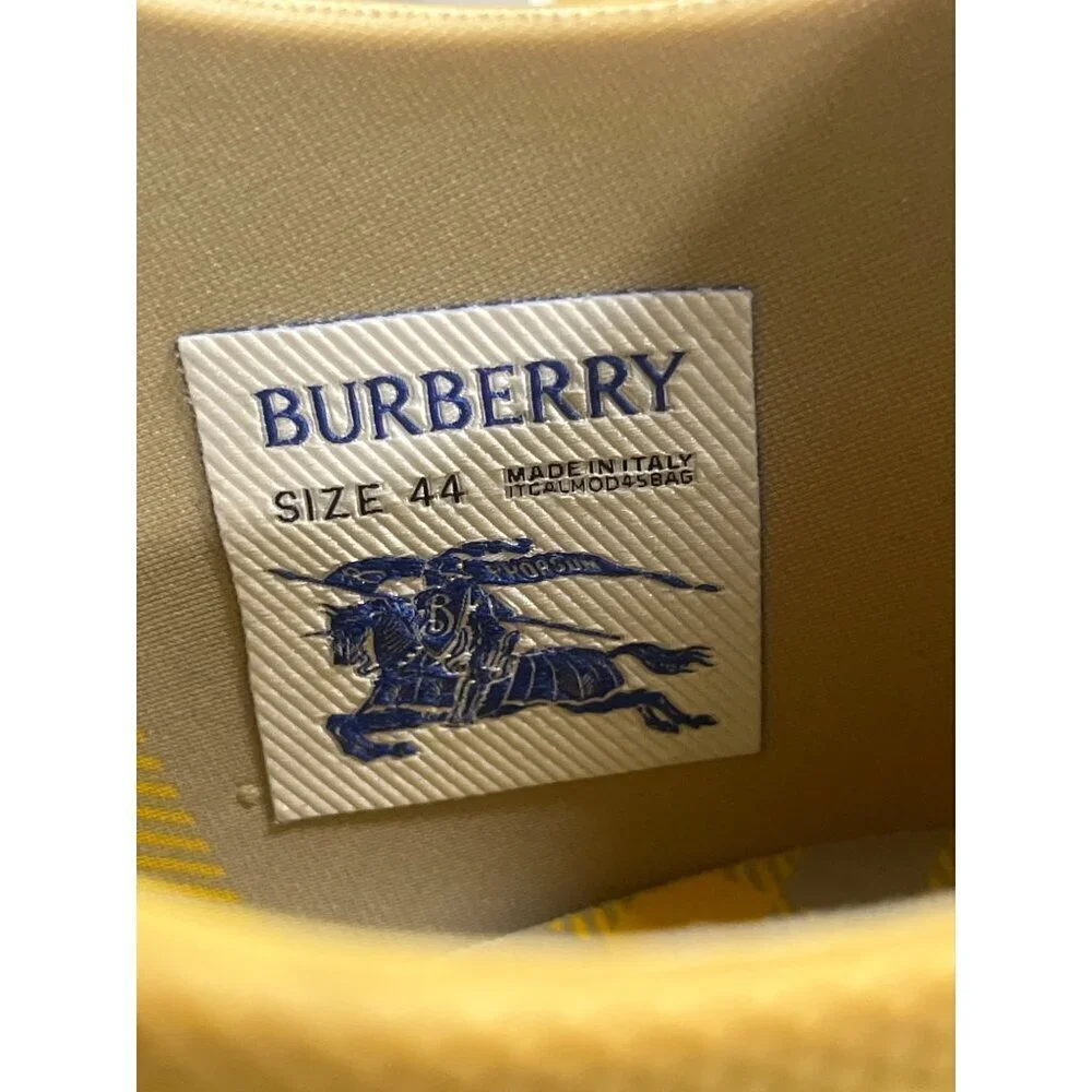 Burberry Ray Rain Boots in Manilla 44 New with Box Mens Marsh Ankle Shoe